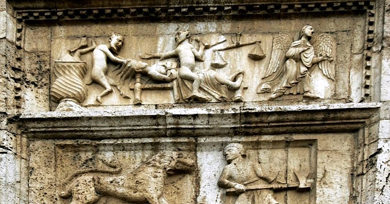 Immagine: Kirche San Pietro in Spoleto - Basreliefs an der Fassade