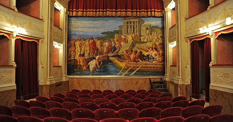 Immagine: Teatro Clitunno - Trevi