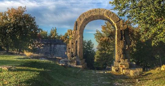  Carsulae Archaeological Park 