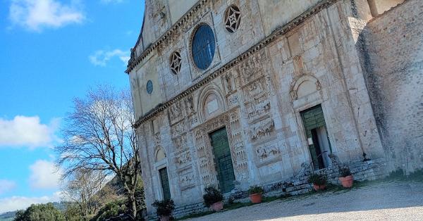  Church of San Pietro Extra Moenia in Spoleto 