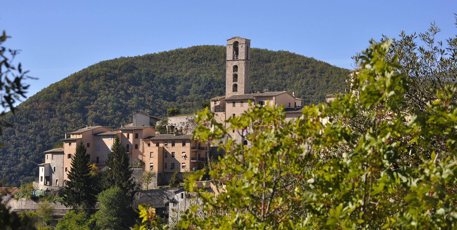 Escursione in Valnerina dall'Abbazia di Sant'Eutizio a Cerreto di